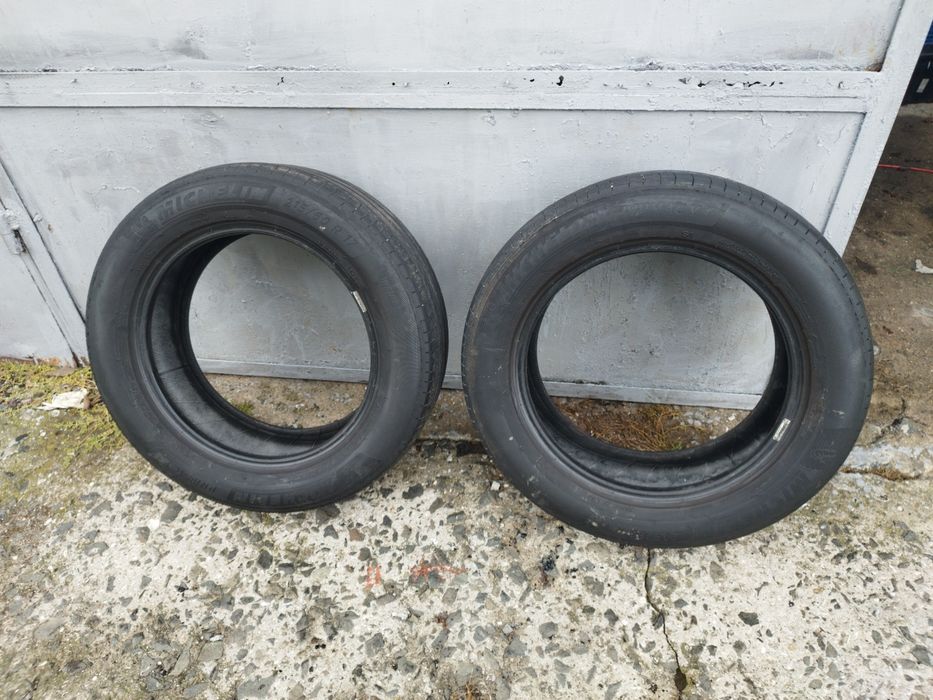 2бр летни 215/60/70 Мишелин