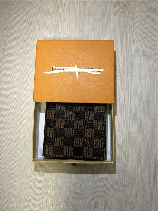 Portofel stoc limitat