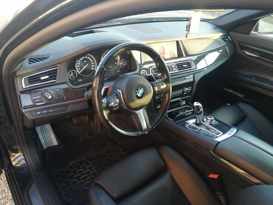 BMW 730d Xdrive(4x4) Paket M,full led,jante 20