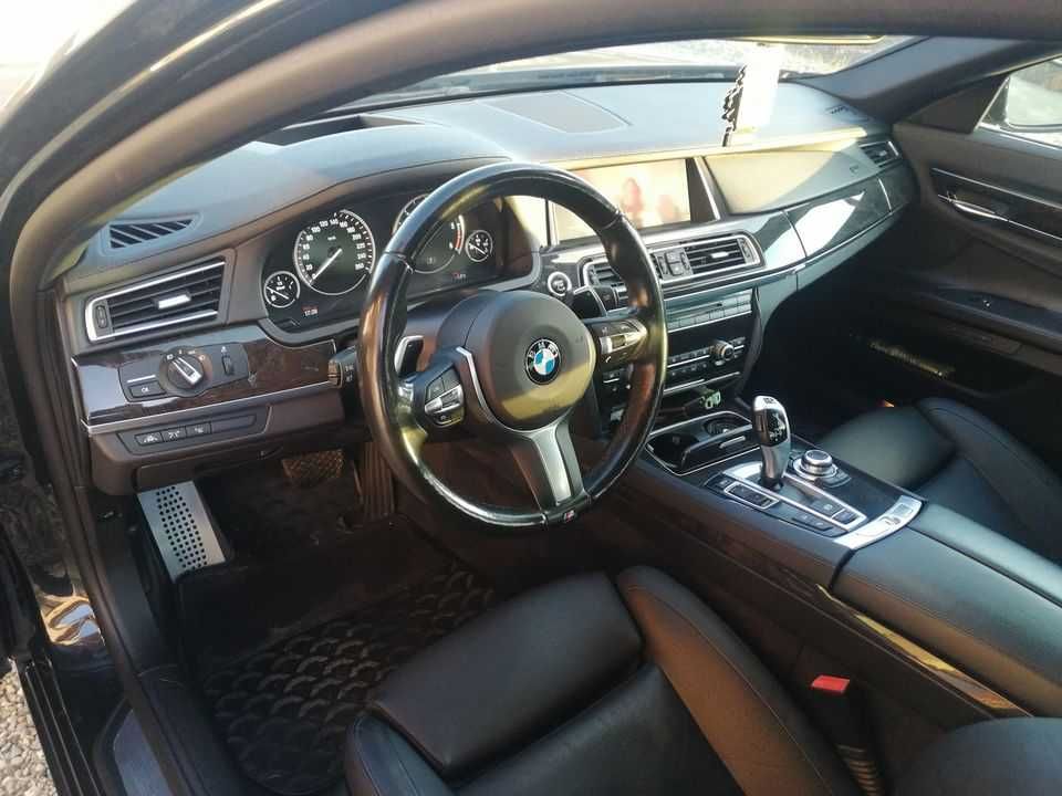 BMW 730d Xdrive(4x4) Paket M, full led,jante R20 (NU F10 520d,530d)