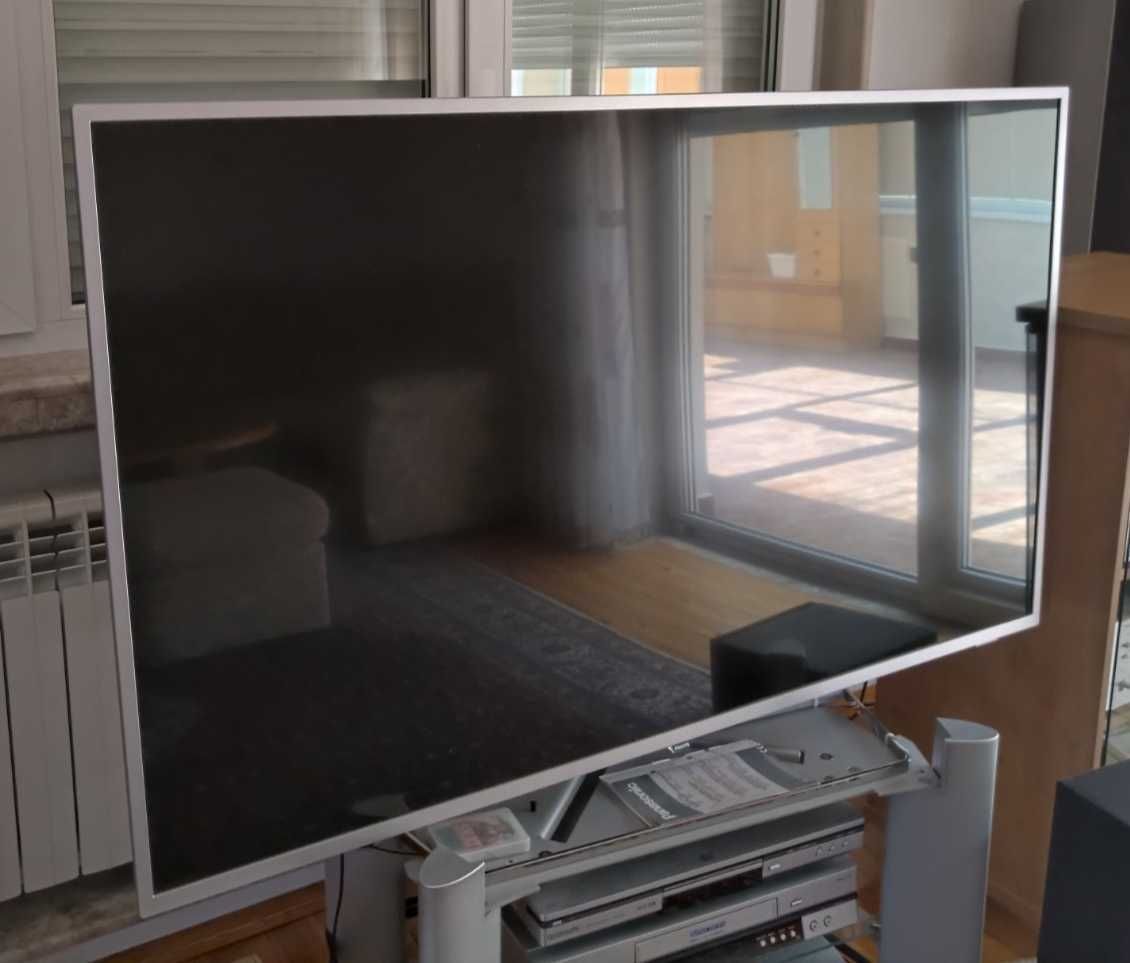 Philips 55PUS7363/12 Ултратънък 4K UHD LED Android TV