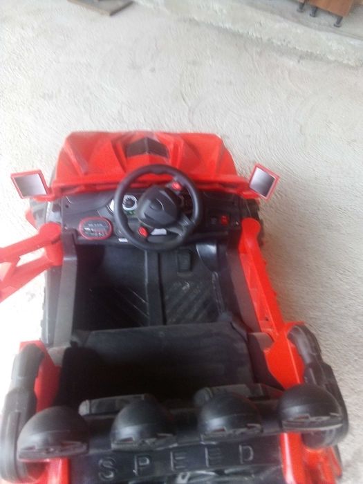 Детски електрически джип с дистанционно