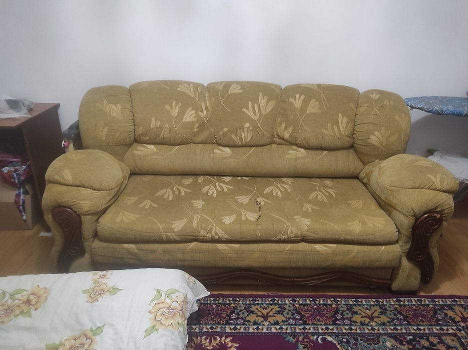 Продам диваны, б/у.