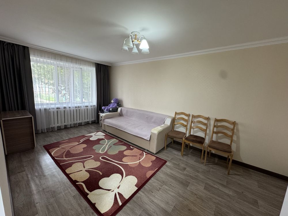 Продам 2-комнатную квартиру СРОЧНО!