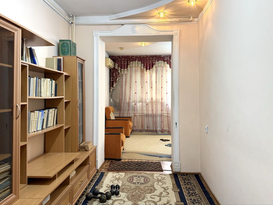 Пять комнат 5/1/4 77-ая Серия, Лисунова, Кинотеатр, Кадышева балкон3х6