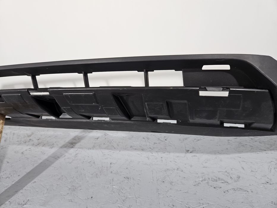 Предна броня VOLVO XC40 2017- Спойлер дифузьор