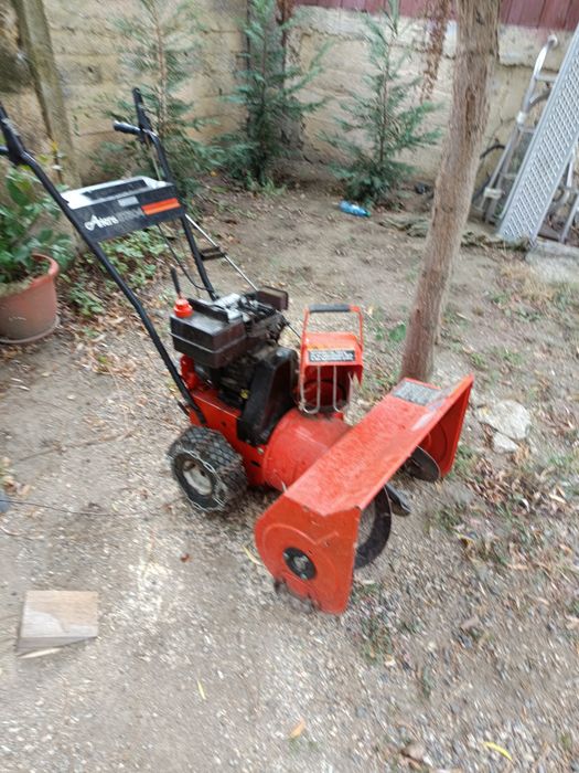 Mașină îndepărtat zăpadă