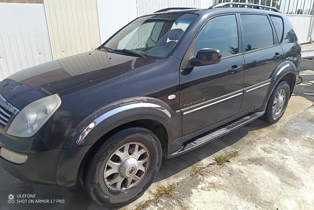 Ssangyong Rexton  2.7cdi  autoutilitara