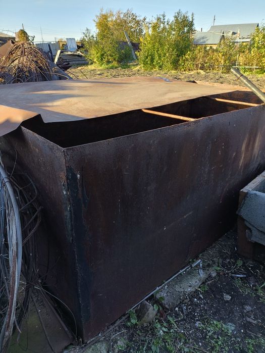 Продам емкости  для воды.