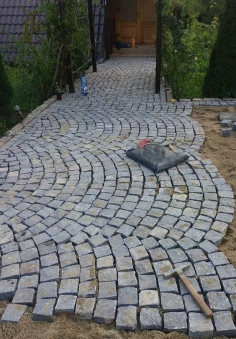 Piatra Cubica decorativa, calitate superioara, transport + montaj