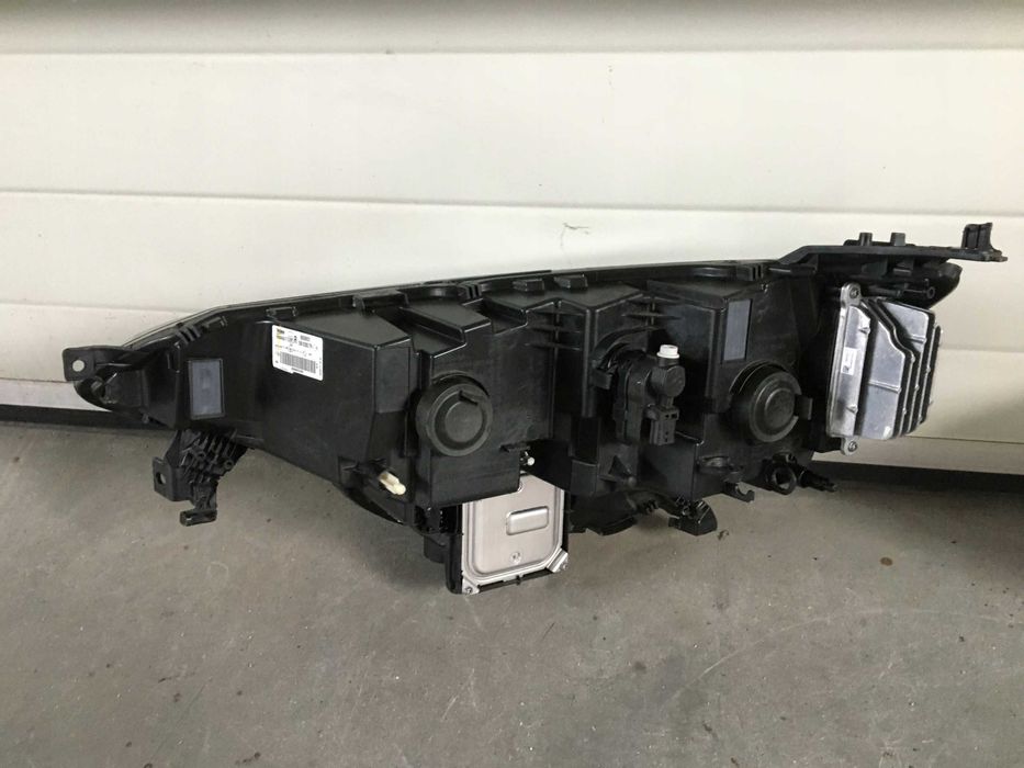 Renault Megane IV 4 far stanga dreapta faruri led pure vision full led