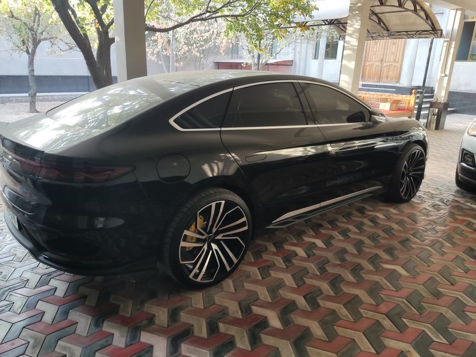 Продаю HAN ev 2023 года, запас хода 605,один мотор, пробег 10 тыс.