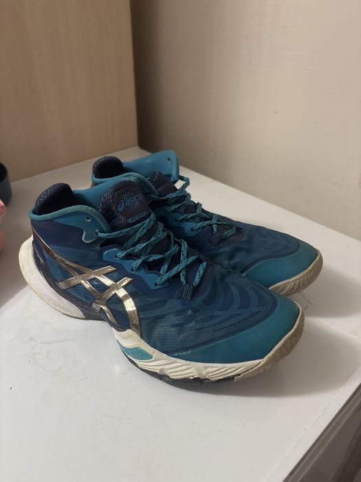 Продам Asics Metarise БУ