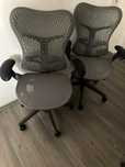 2 scaune birou ergonomice cu reglaje Herman Miller Mirra 2 tva inclus