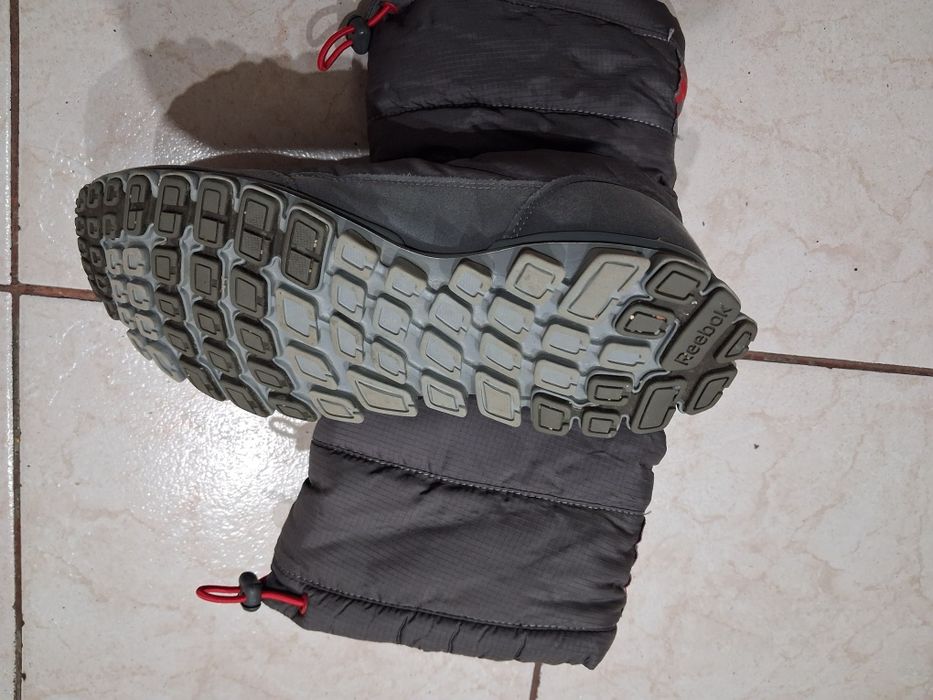 Ghete reebok iarna mas 38,24.5cm
