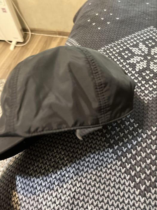 Moncler шапка непромокаема