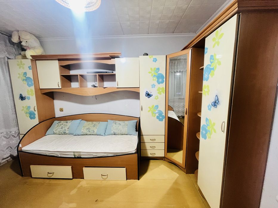 Срочно продам Спальный гарнитур