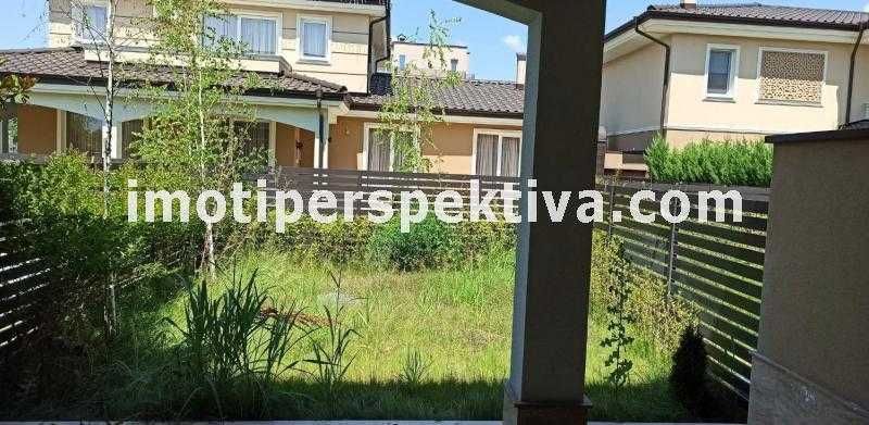 реф.10840 Обзаведена къща в кв. Остромила!