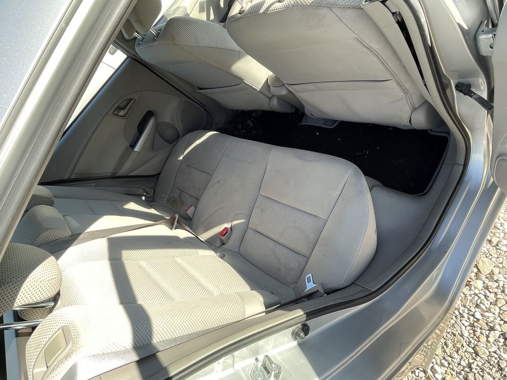 Honda Insight 1.3i Hybrid Elegance 2010 за части