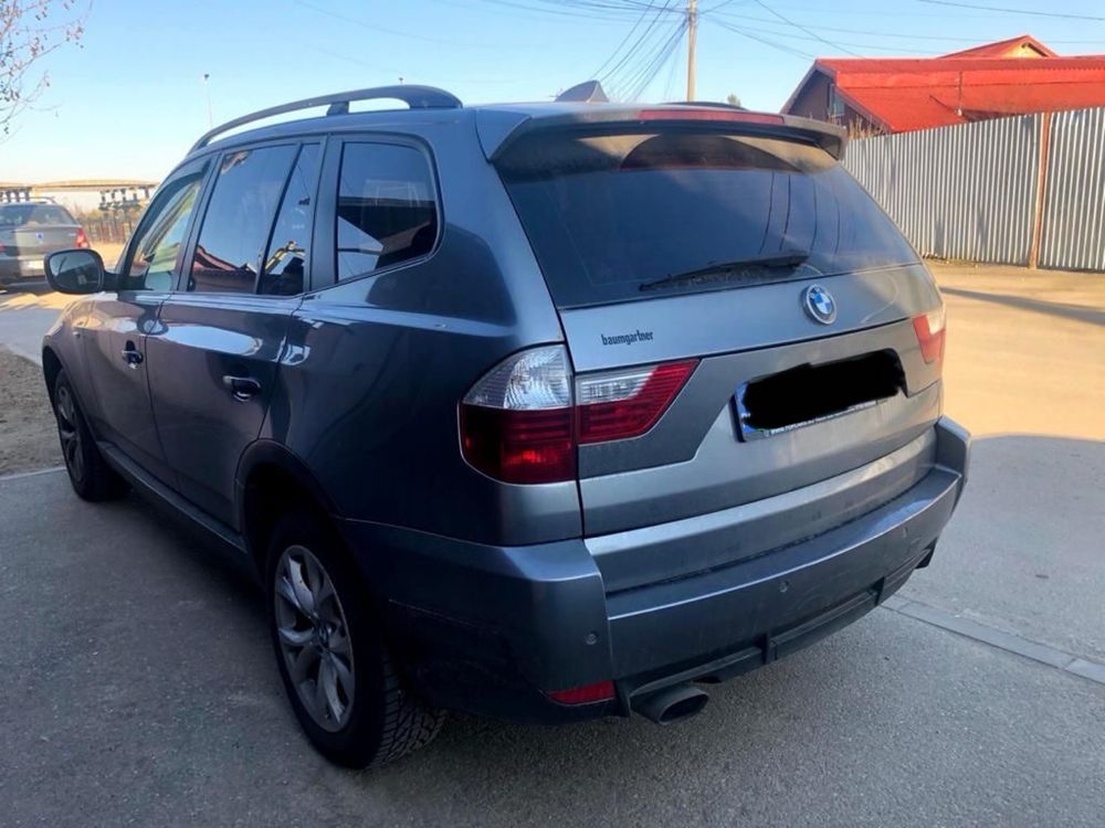 Bmw x 3 , an 2010 ..URGENT