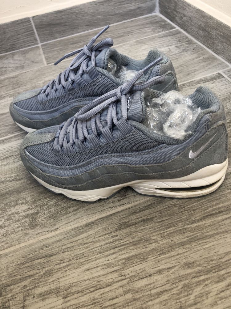 Маратонки Nike air