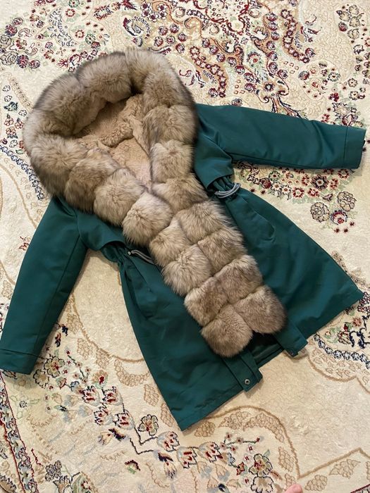 Продам зимнюю куртку 44-46р