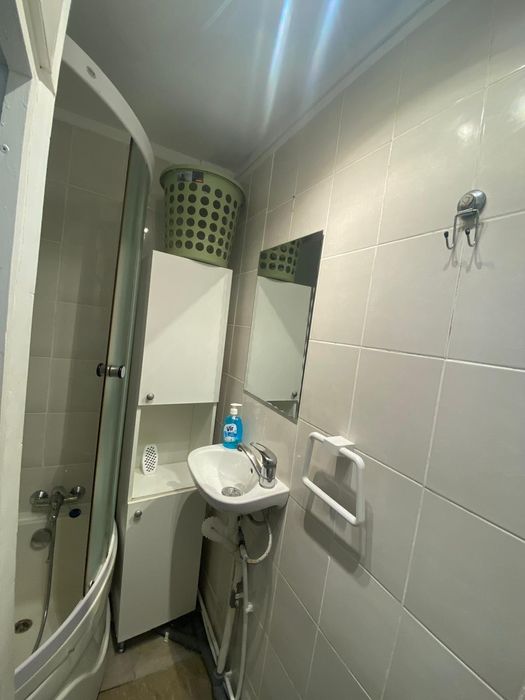 Vând Garsoniera mobilată  zona (Traian paralel cu Calea București)