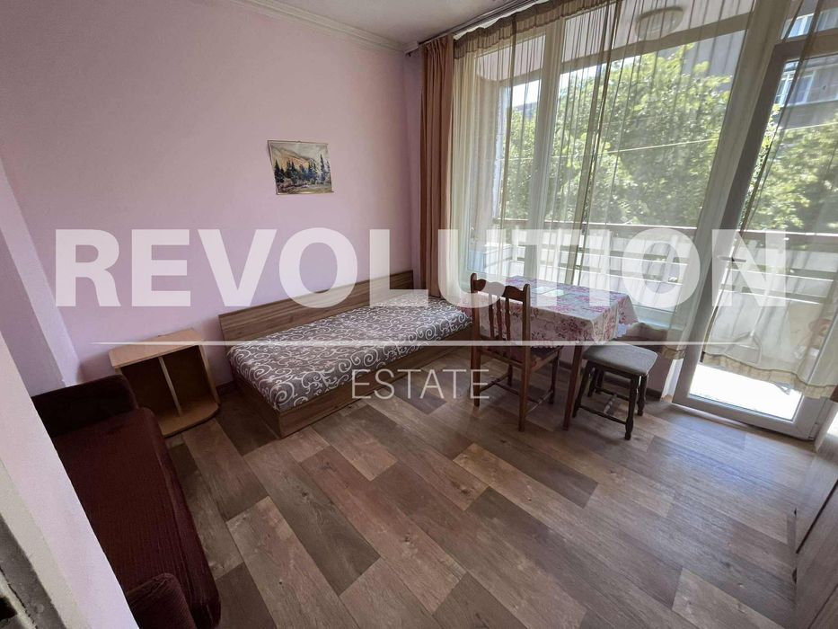 Дава се под наем Двустаен апартамент в Варна, Окръжна болница - 50 кв.м за 300 € - Снимка #2