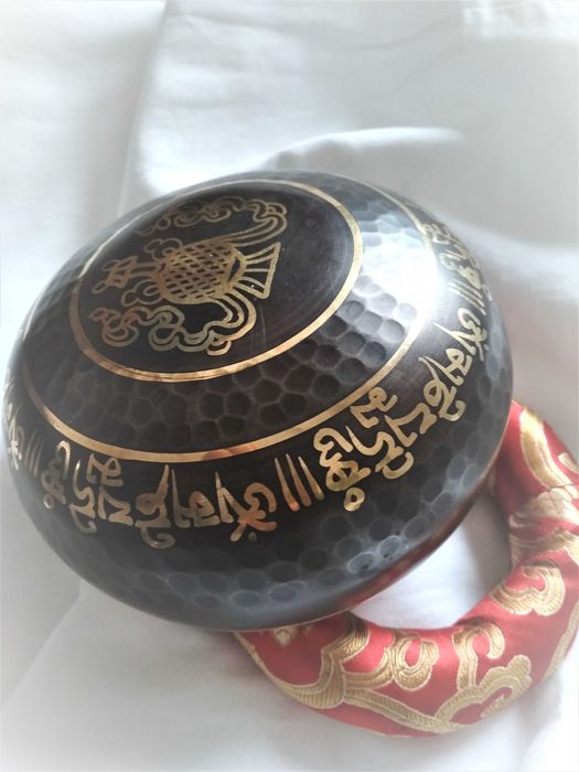 Тибетски пеещи купи