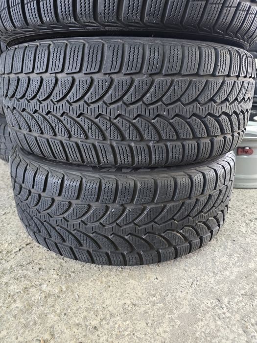 4 Броя 225/50/17 Bridgestone 2x8mm 2x6mm RunFlat 1x24 1x20 2x18dot