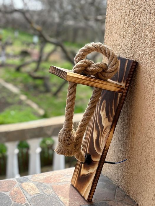 Aplica rustica lemn si funie handmade, finisaj antichizat