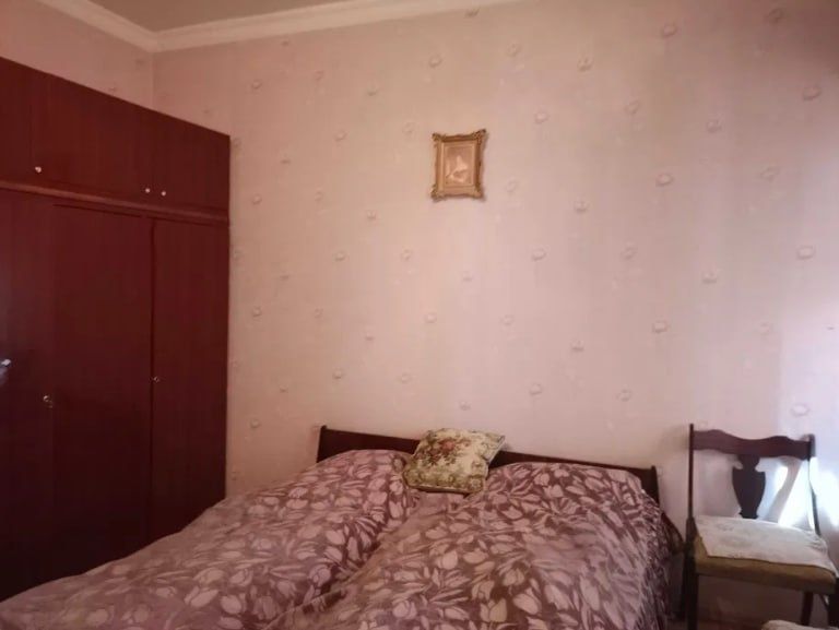 Продаётся ШРуставели Высокопотолочка 2/5/5 ремонт средний