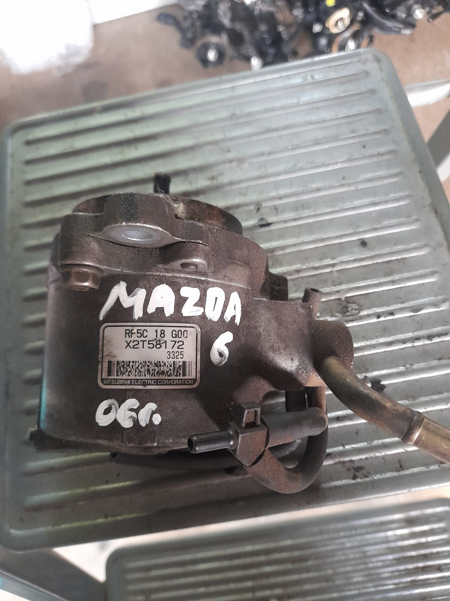 Вакум помпа за Mazda 6 2006 2.0d