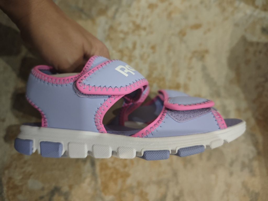 Сандали Reebok 31.5
