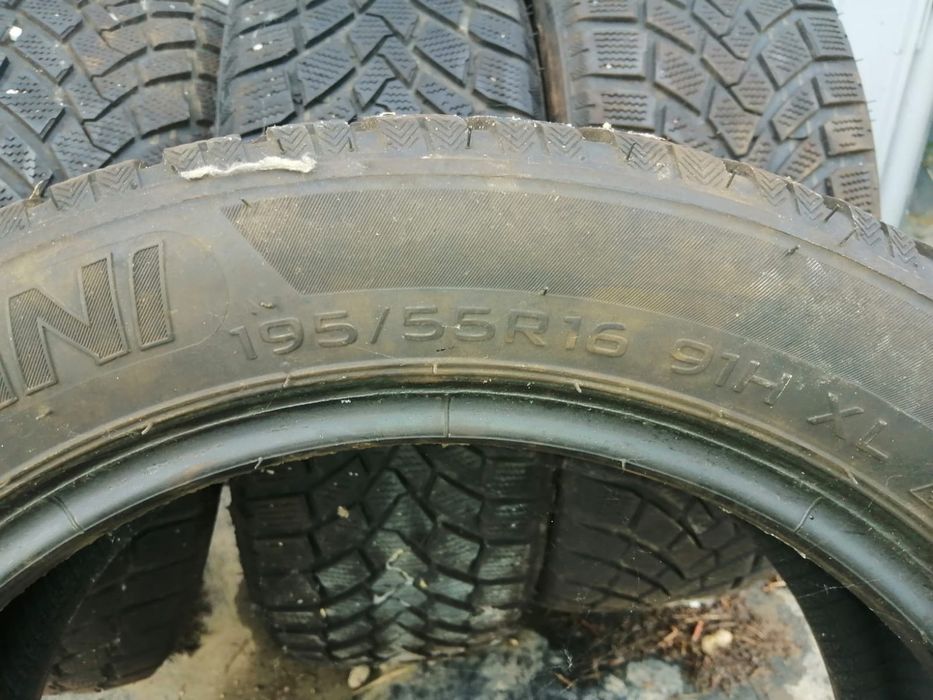Anvelope iarnă 195/55R16