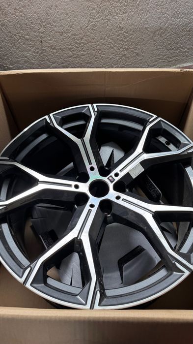 Задна джанта за BMW X5 X6 X7  315/35/21 BMW Style 741 M Y-Spoke 21"