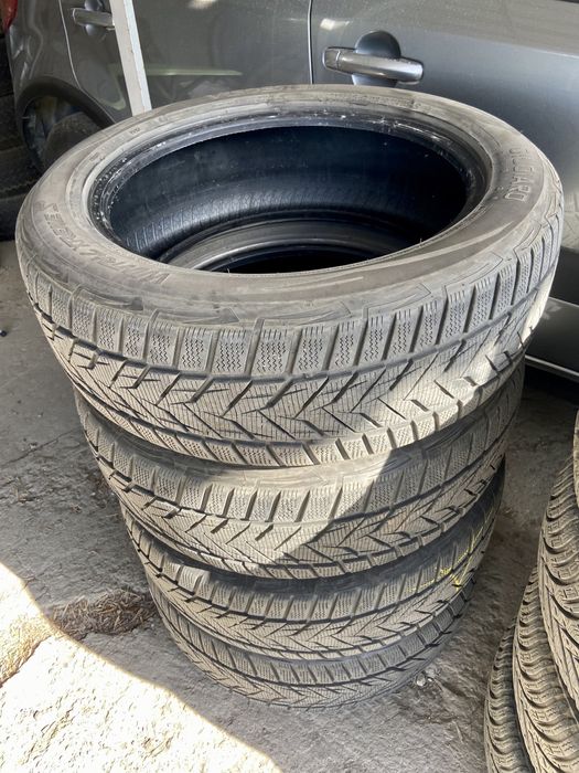 Vredstein WinterXtremeS 215 55 18 зимни гуми