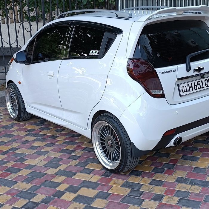 R17 balon 205-40 obmen yoki sotiladi