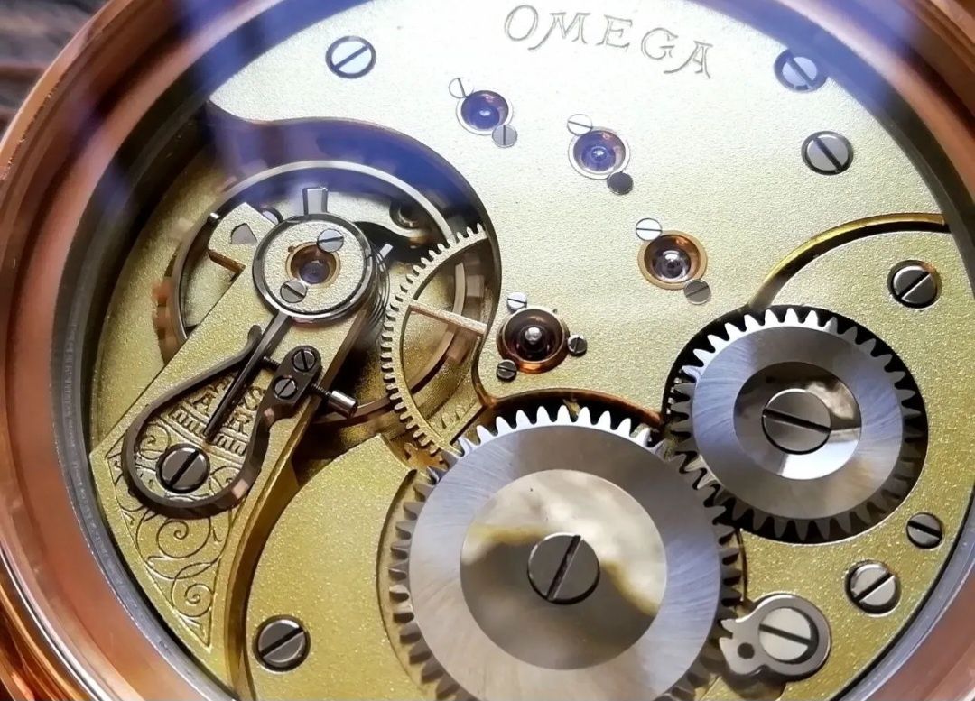 Часовник Omega-1900г.,48 мм.красота!