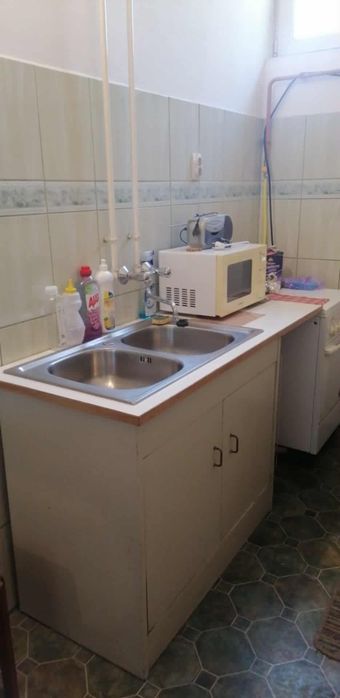 Vând în Ungaria casă+ spațiu comercial în centrul orașului Komádi