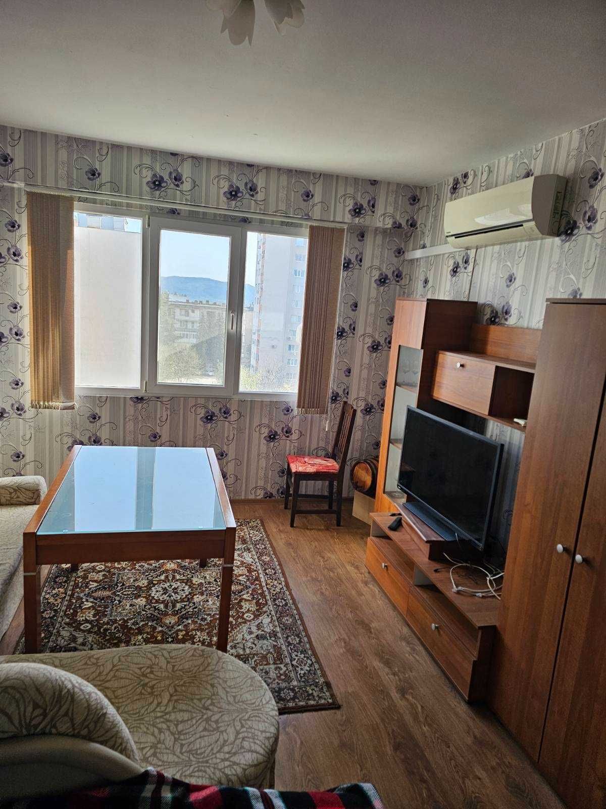 Home Depo продава апартамент ж.к Изток -Казанлък