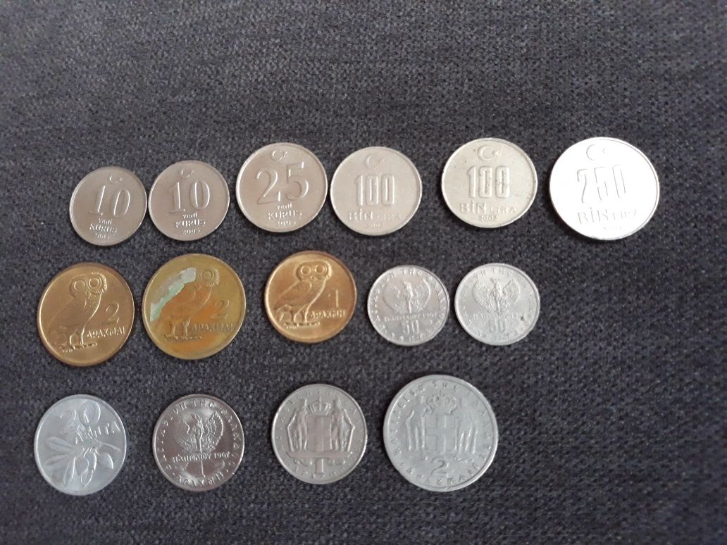 Чуждестранни монети - 25лв