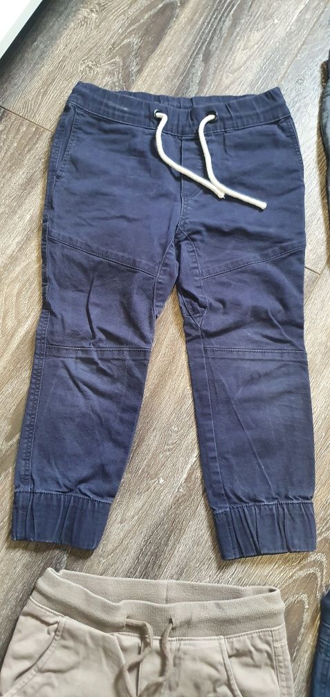 Pantaloni lungi baieti, marimea 104 si 110, 4 ani, H&M, Charles Vogele