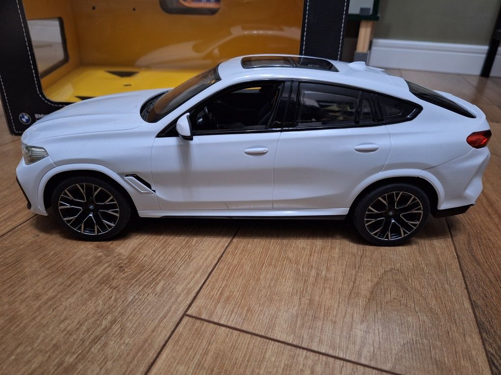 Кола с дистанционно BMW X6 M 1:14