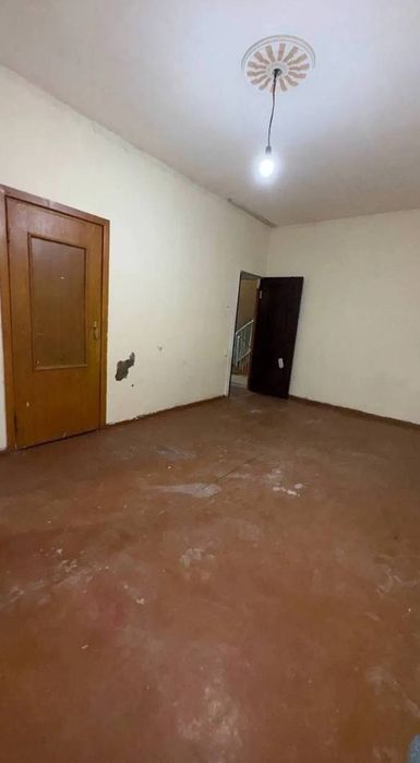 ÷ 38м² Балкон 1.5×6 Чиланзар 20-квартал 1в2/3/4 продаётся квартира