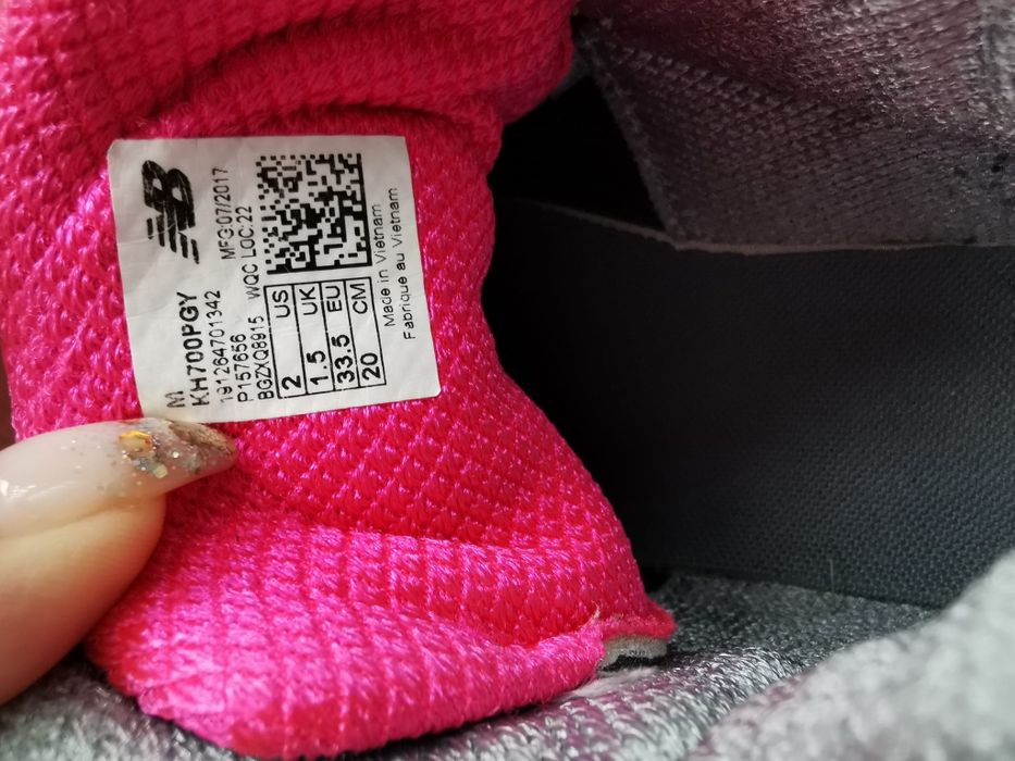 New Balance , Converse, Nike