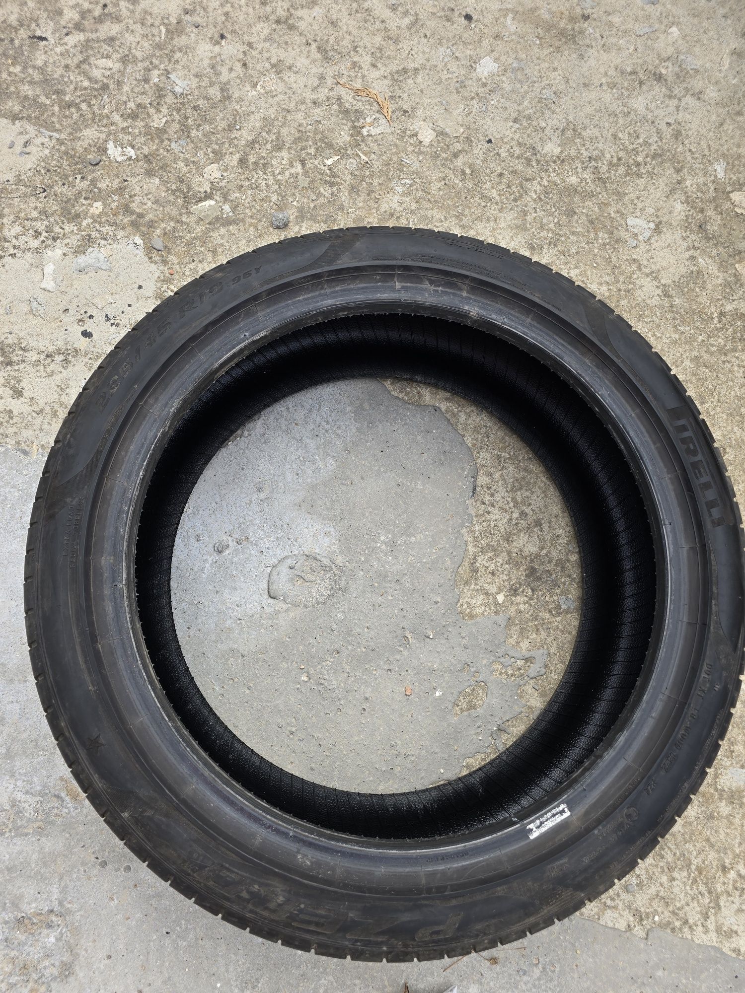 Pirelli Pzero 225/45/19