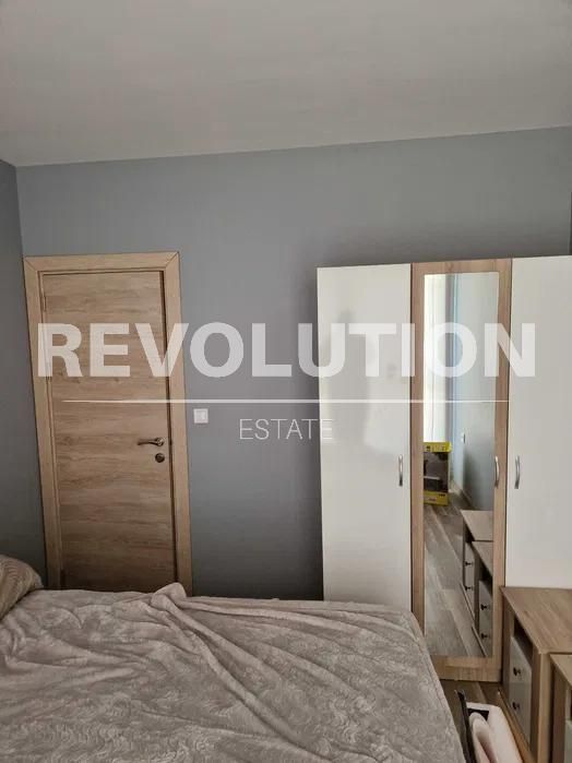 Дава се под наем Двустаен апартамент в Варна, Възраждане 3 - 55 кв.м за 425 € - Снимка #3