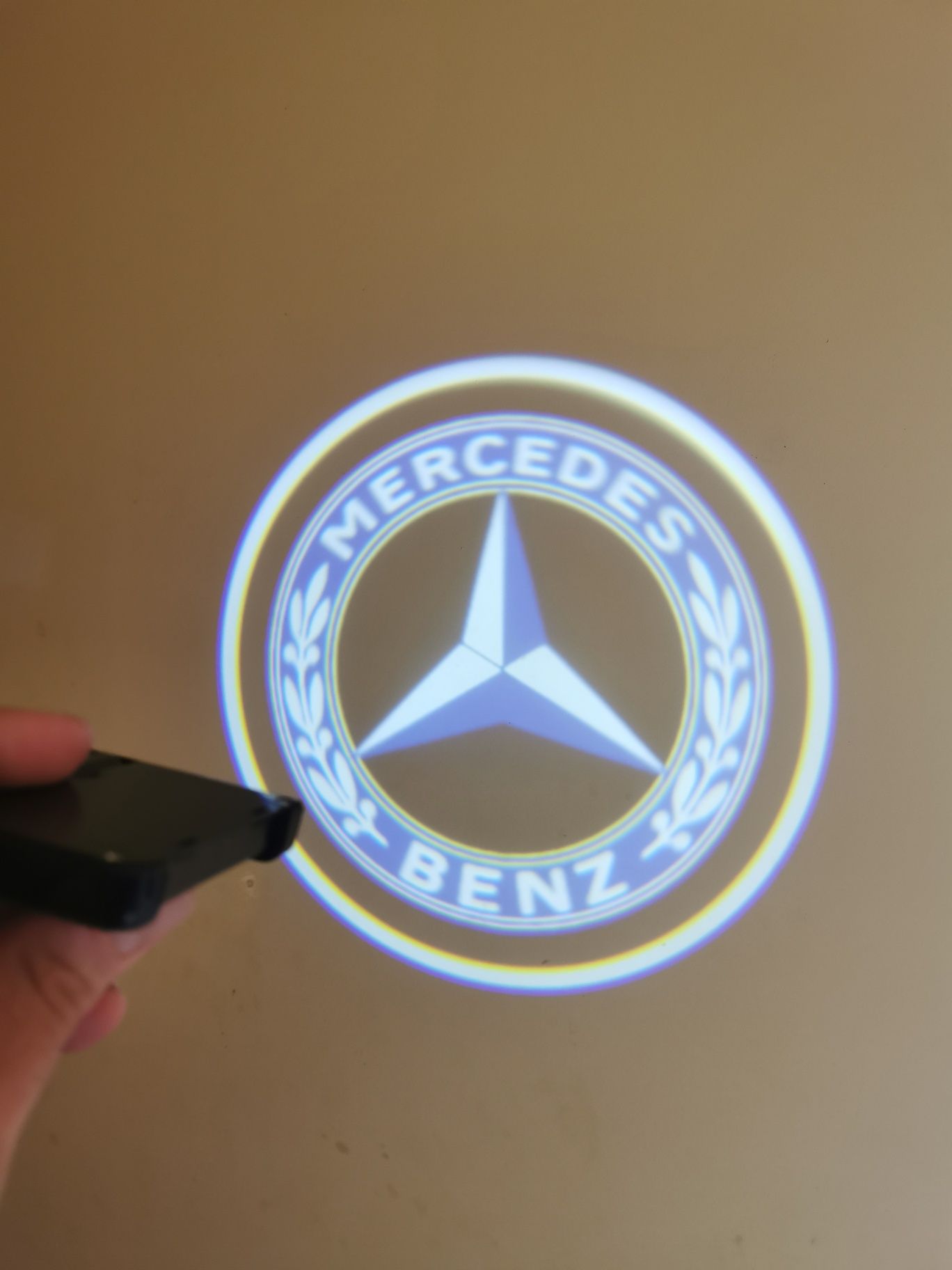 Светлини за Автомобил с лого
