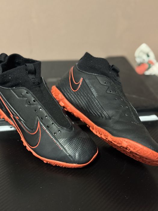 Футболни обувки Nike Mercurial Superfly 7 – черен/червен, номер 33.5